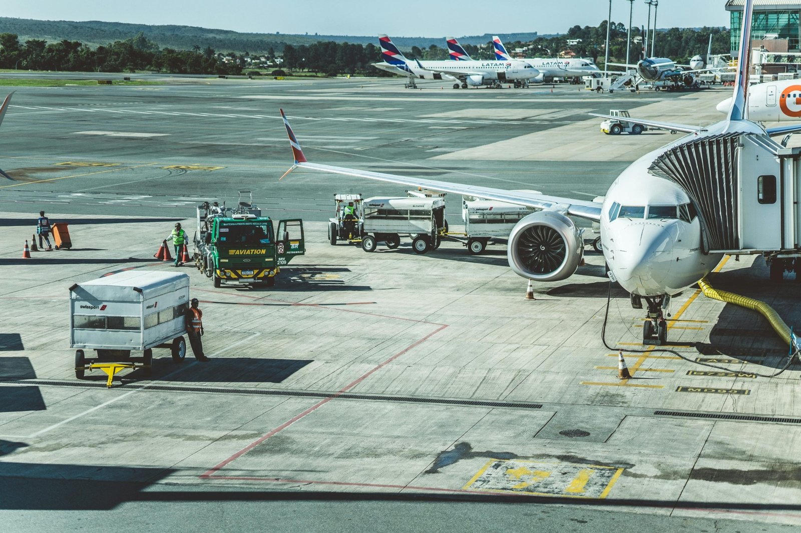 Airport logistics and cargo handling